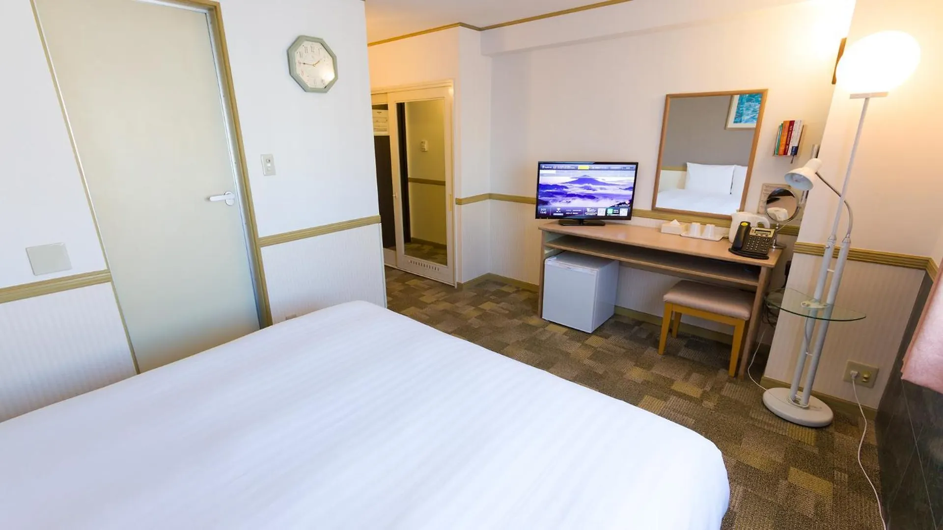 Toyoko Inn Tokyo Kamata Higashi-Guchi Hotel